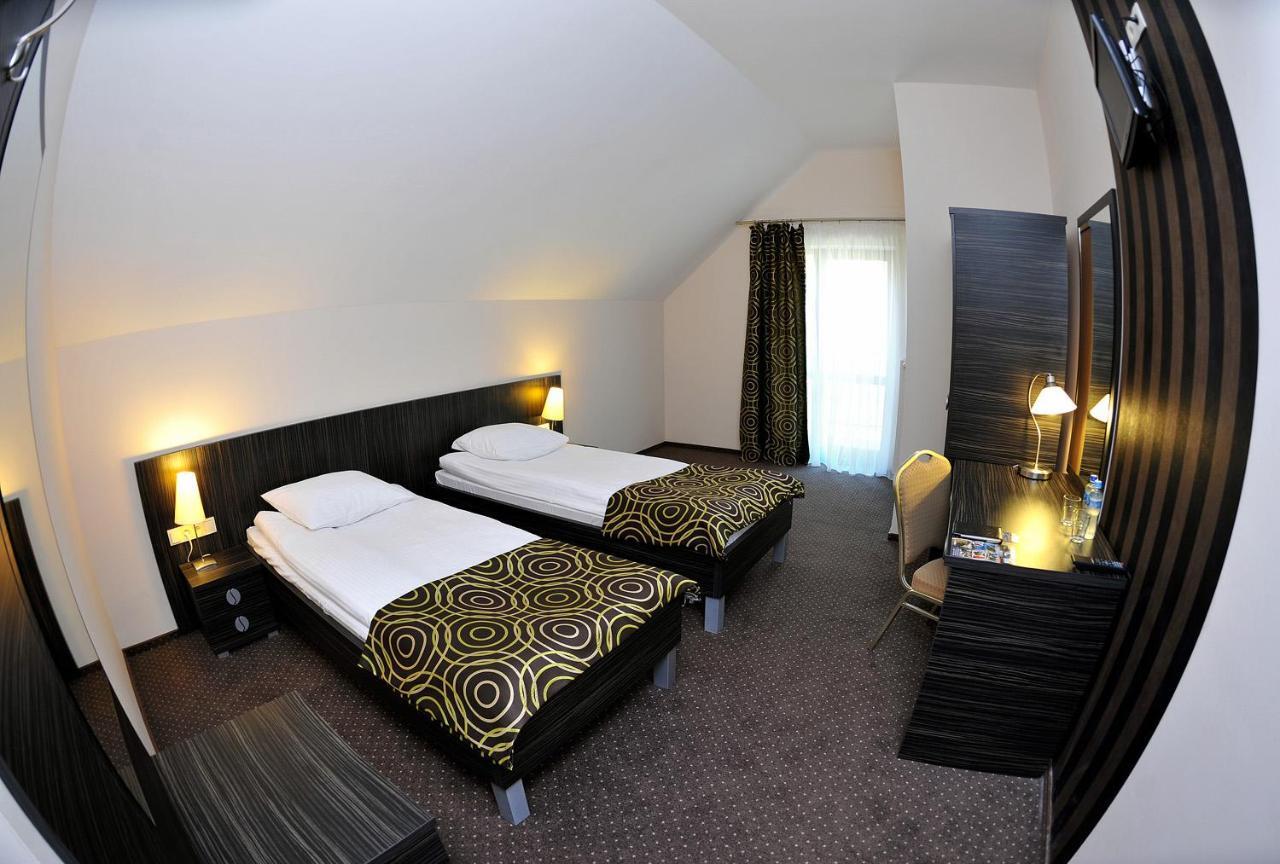 Hotel Sulbin Garwolin Eksteriør billede