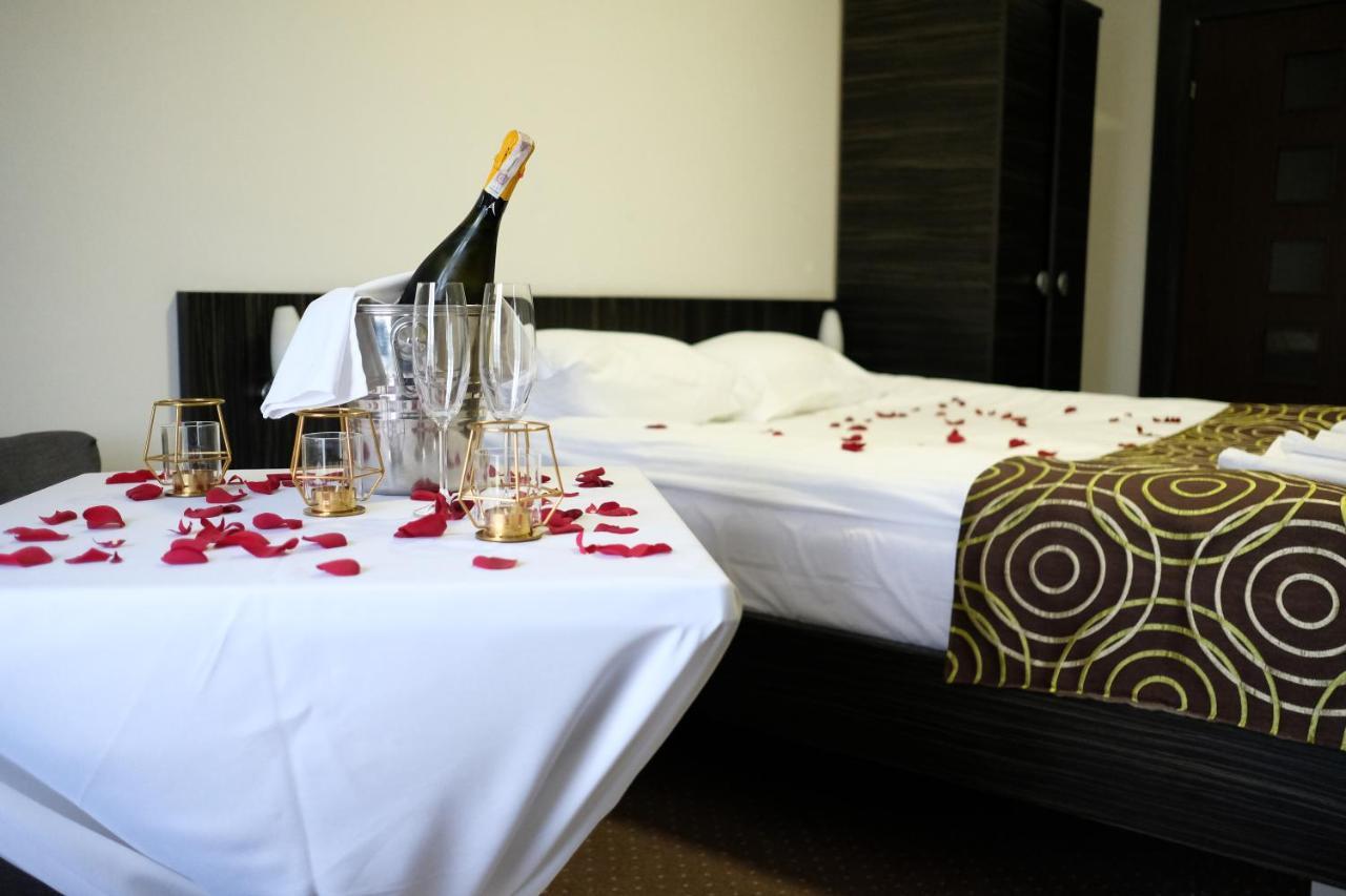 Hotel Sulbin Garwolin Eksteriør billede