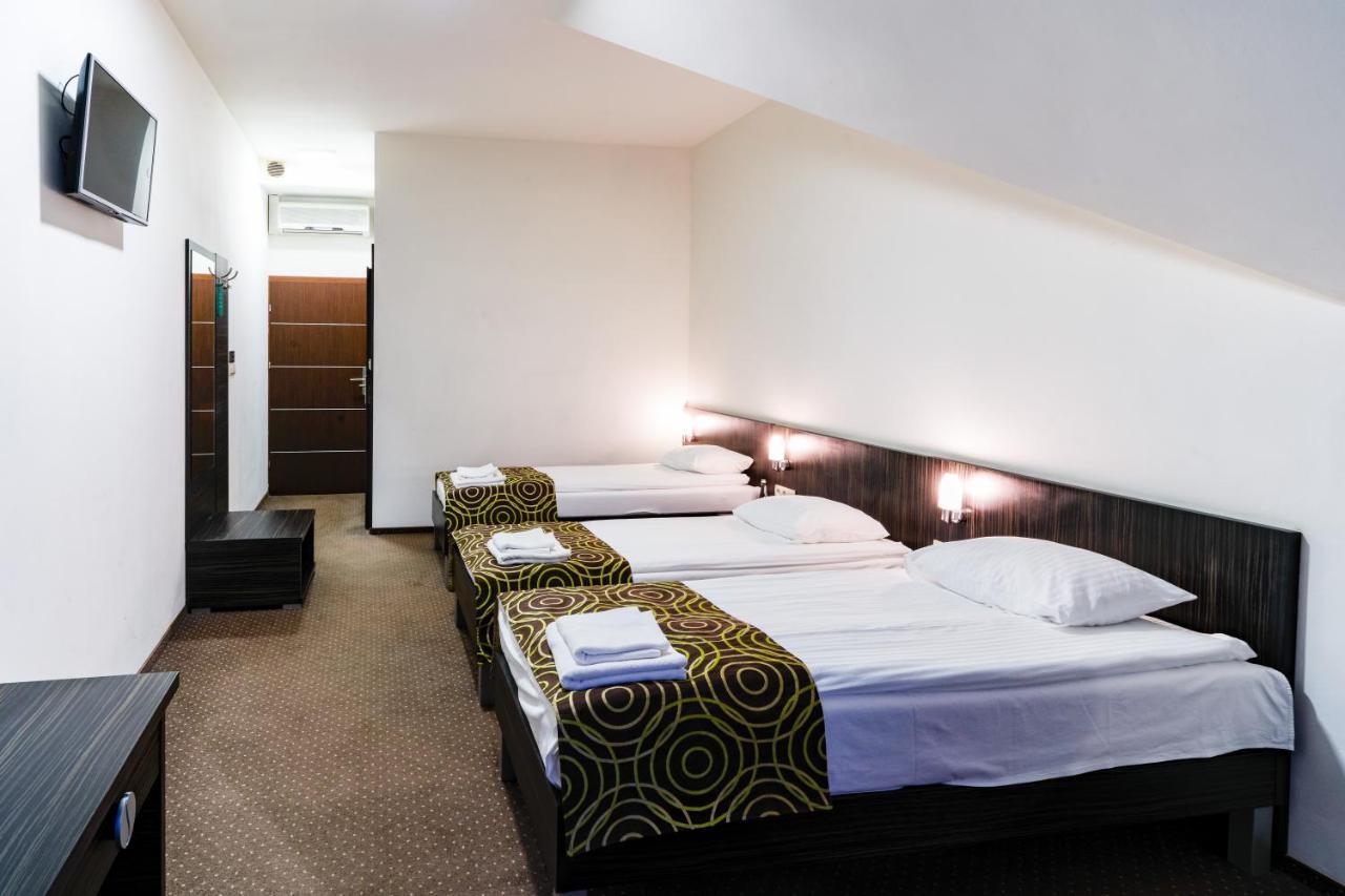 Hotel Sulbin Garwolin Eksteriør billede